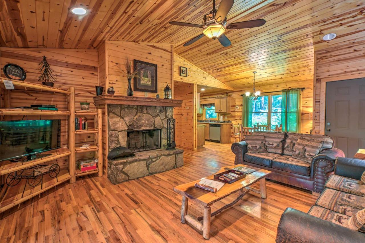 The Georgia Peach Cabin 8 Mi To Dwntn Helen Clarkesville Eksteriør billede