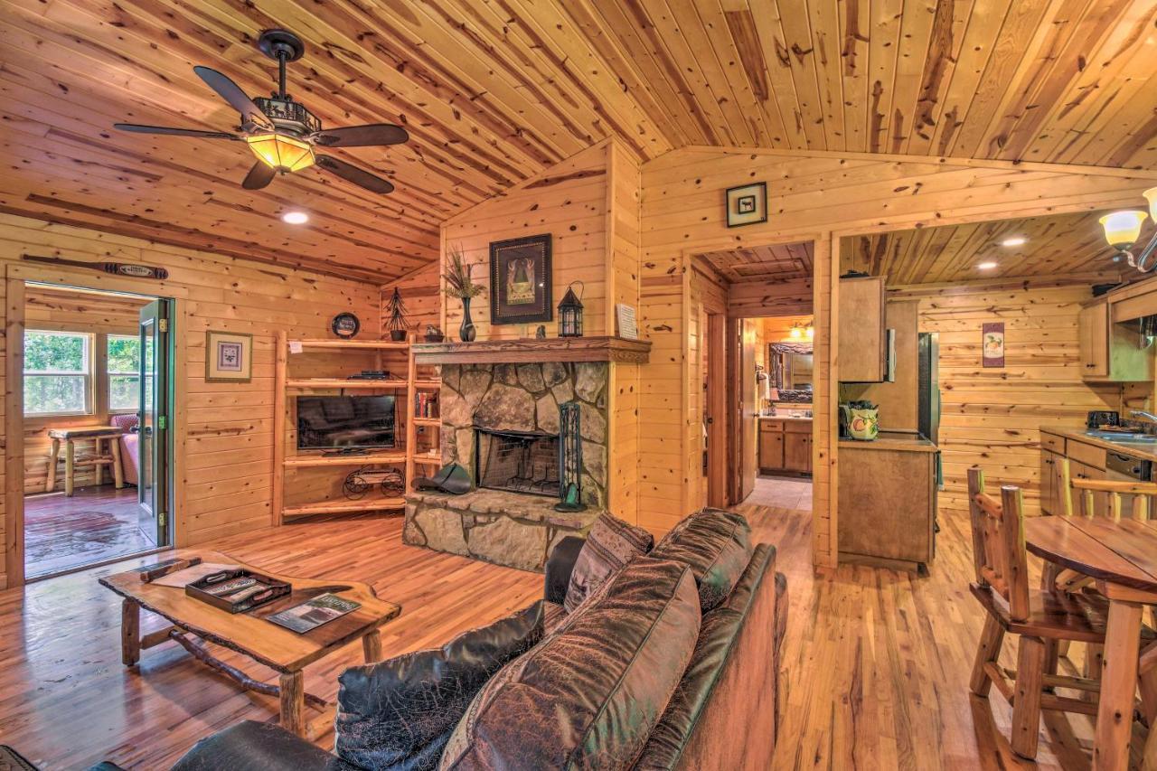 The Georgia Peach Cabin 8 Mi To Dwntn Helen Clarkesville Eksteriør billede